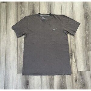 Nike Taupe Brown Embroidered Swoosh Short Sleeve T-Shirt Y2K Mens Size Medium